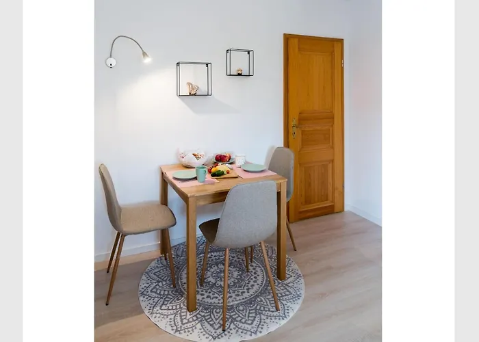 Rotkehlchen, Whg 8 *